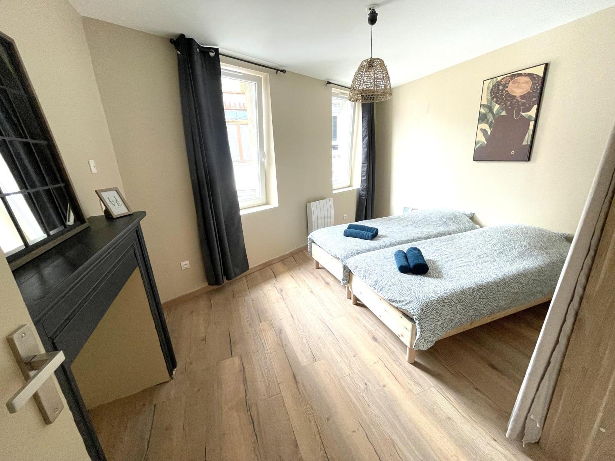 Charmante Maison Independante Au Pied De La Vieille Сasa de vacaciones *